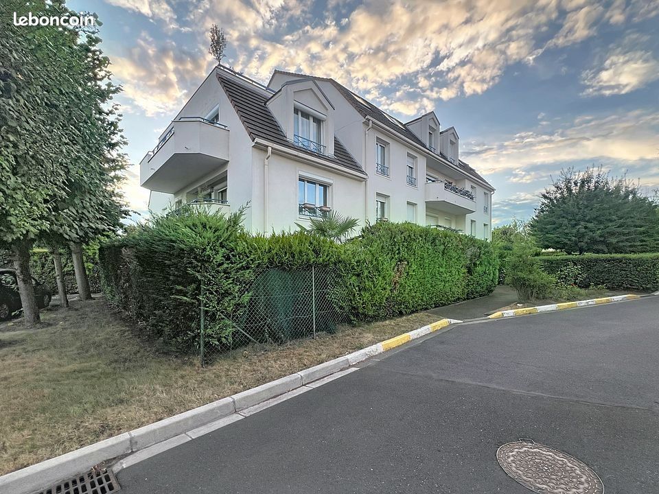 Appartement 5 pièces 99 m² · à Deuil-la-Barre · 99 m² · 345 000 €