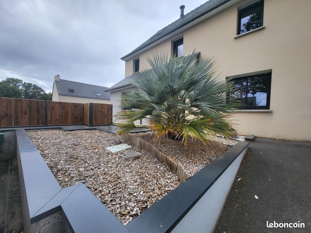 Maison 7 pièces 202 m² · à Gévezé · 202 m² · 473 000 €