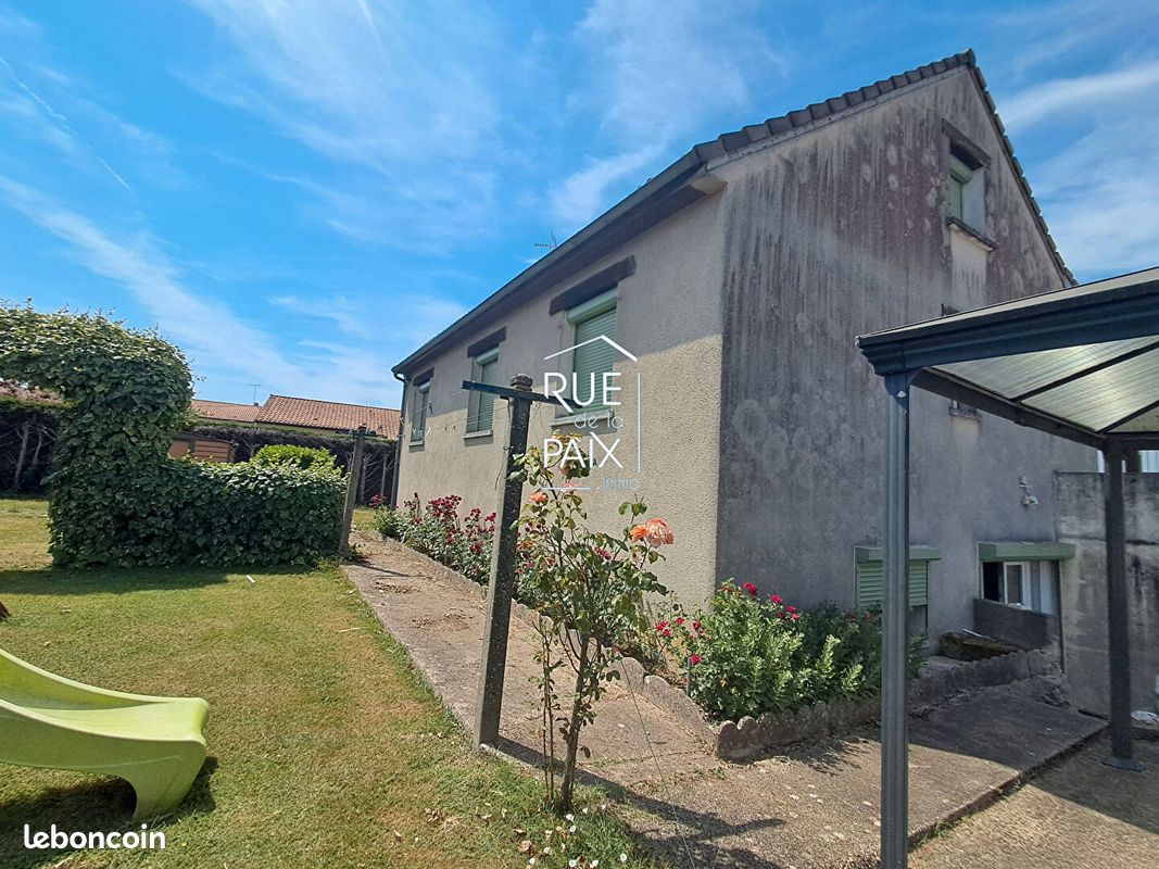 Maison 4 pièces 95 m² · à Pleumartin · 95 m² · 142 500 €