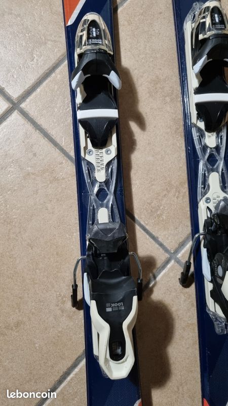 Ski occasion Rossignol Temptation 75 S + fixations