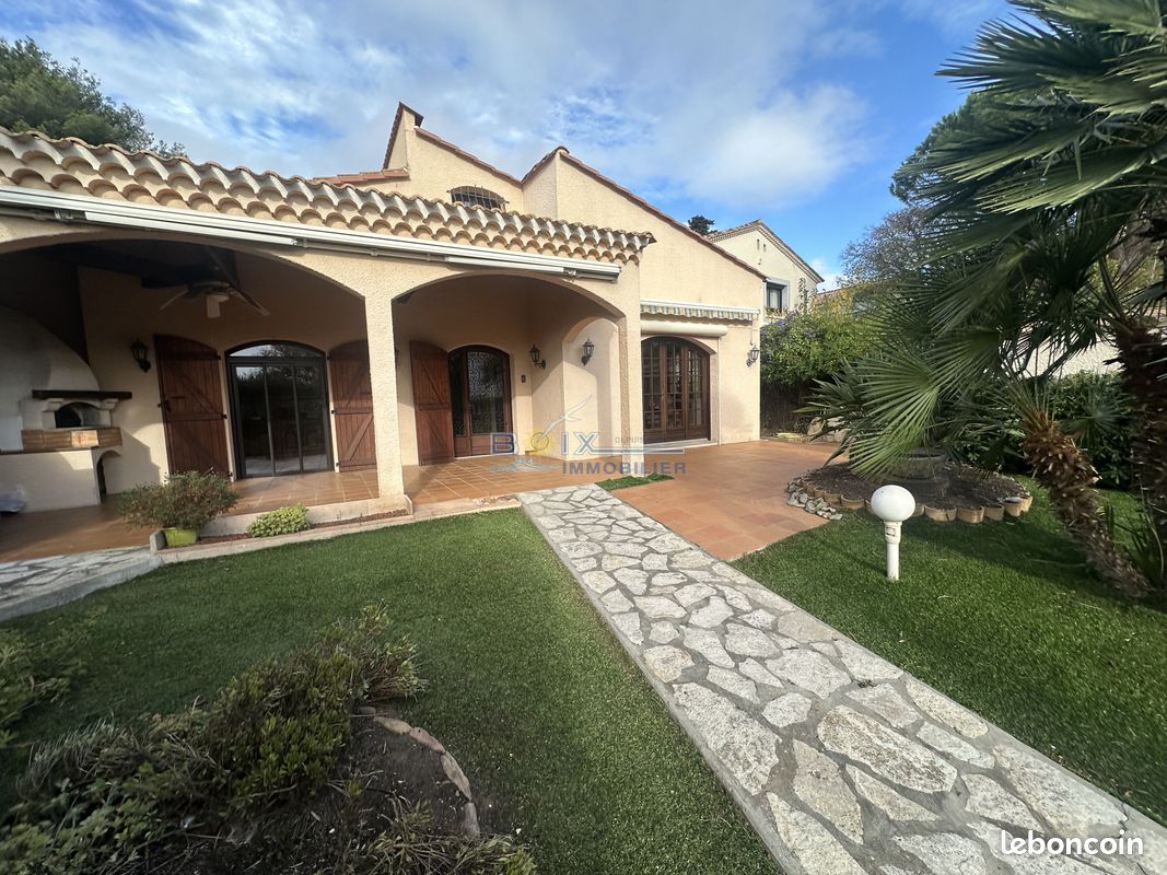Maison 7 pièces 241 m² · à Sète · 241 m² · 895 000 €