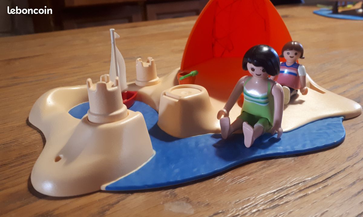 Playmobil surf et maman/fille à la plage (image 1)