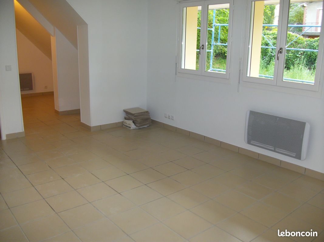 Appartement 1 pièce 26 m² · à Pontoise · 26 m² · 673 €/mois