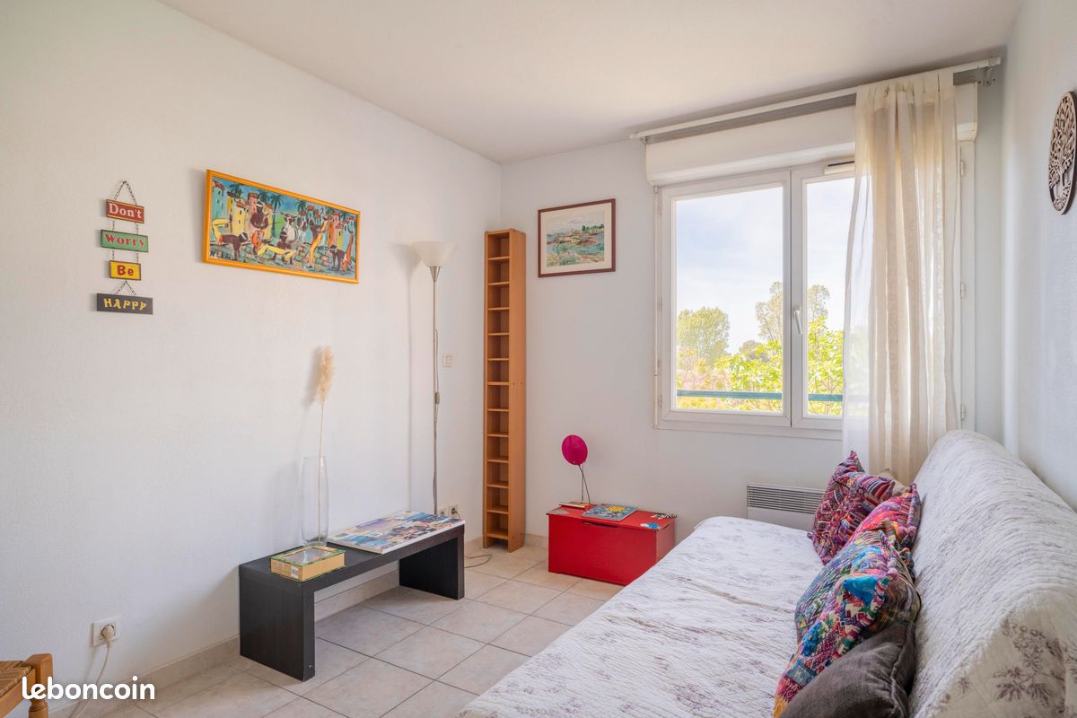 VENTE DIRECTE PROPRIÉTAIRE – 13010 LES TROIS PONTS – T4 LUMINEUX – TERRASSE 12 m² – PARKING PRIVATIF (image 16)