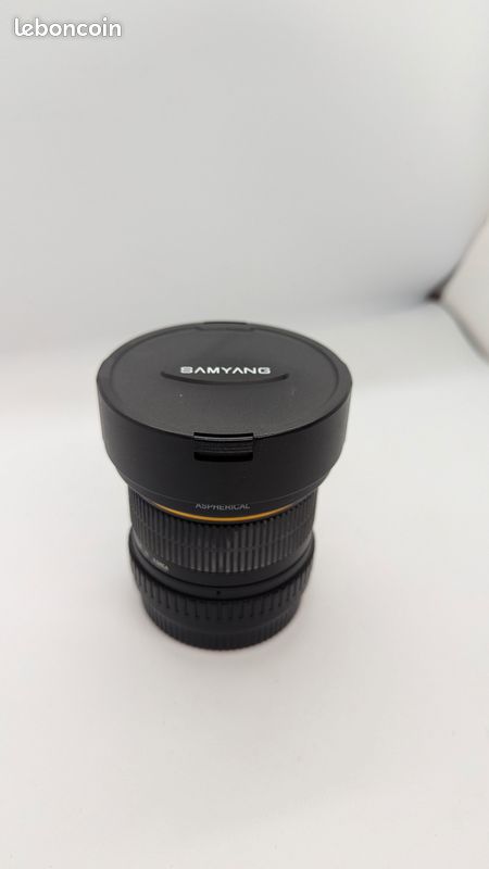 Samyang 8mm f/3.5 Asph IF MC Fisheye CS Canon (image 1)