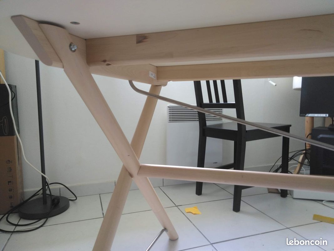 URGENT Déménagement : Table 185x90cm SLAHULT BOULEAU BLANC (image 2)