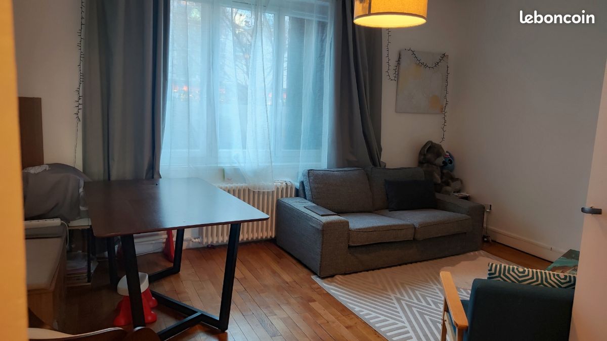 Appartement 2 pièces 40 m² · à Paris · 40 m² · 300 €/mois
