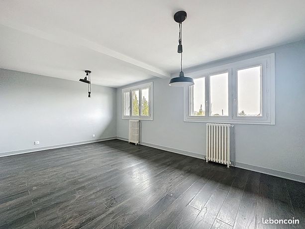 Maison a louer champigny-sur-marne - 8 pièce(s) - 163 m2 - Surfyn