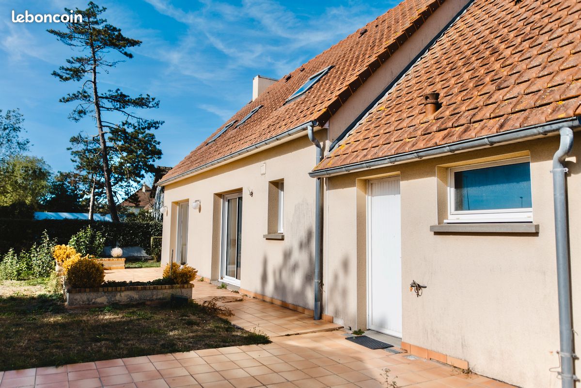 Maison 5 pièces 100 m² · à Agon-Coutainville · 100 m² · 370 000 €