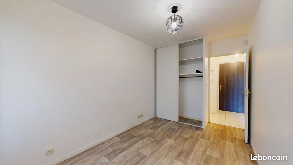 Appartement a louer pontault-combault - 3 pièce(s) - 55 m2 - Surfyn