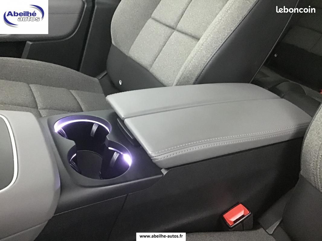Citroën C5 Aircross 1.2 PURETECH 130 FEEL PACK GPS BVM6 (image 23)