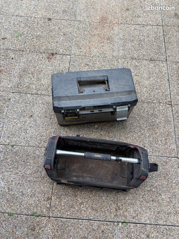 2 caisse à outils Stanley (image 1)