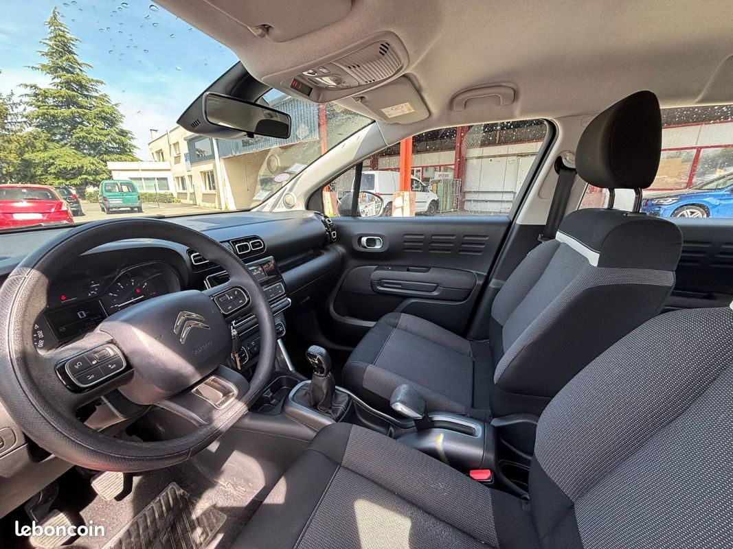 CITROEN C3 AIRCROSS PureTech 82 BVM5 Live (image 17)