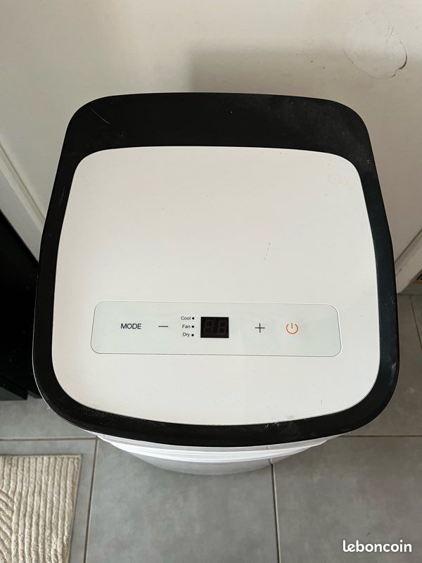 Comfee Climatiseur Mobile 10000 BTU/H 2,9kW, Climatisation de maison 3-EN-1, Economie d'énergie, Mode nuit, Redémarrage auto, - Nord Electroménager