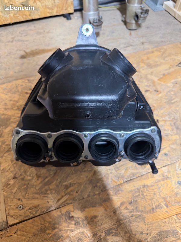 Boîte à air Yamaha R6 2003-2005 (image 3)