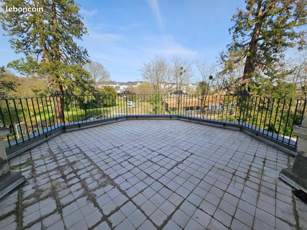 Villa 11 pièces 233 m² — 6