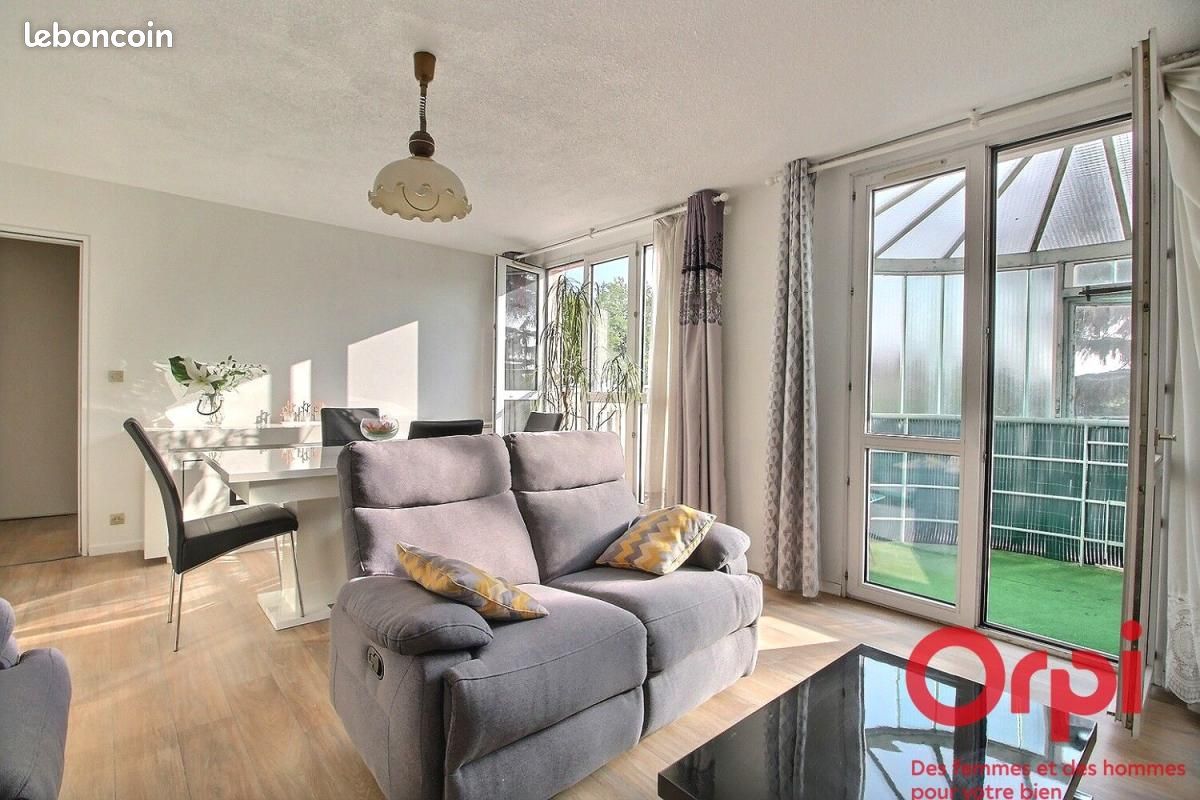 Appartement 4 pièces 78 m² · à Montigny-le-Bretonneux · 78 m² · 283 500 €