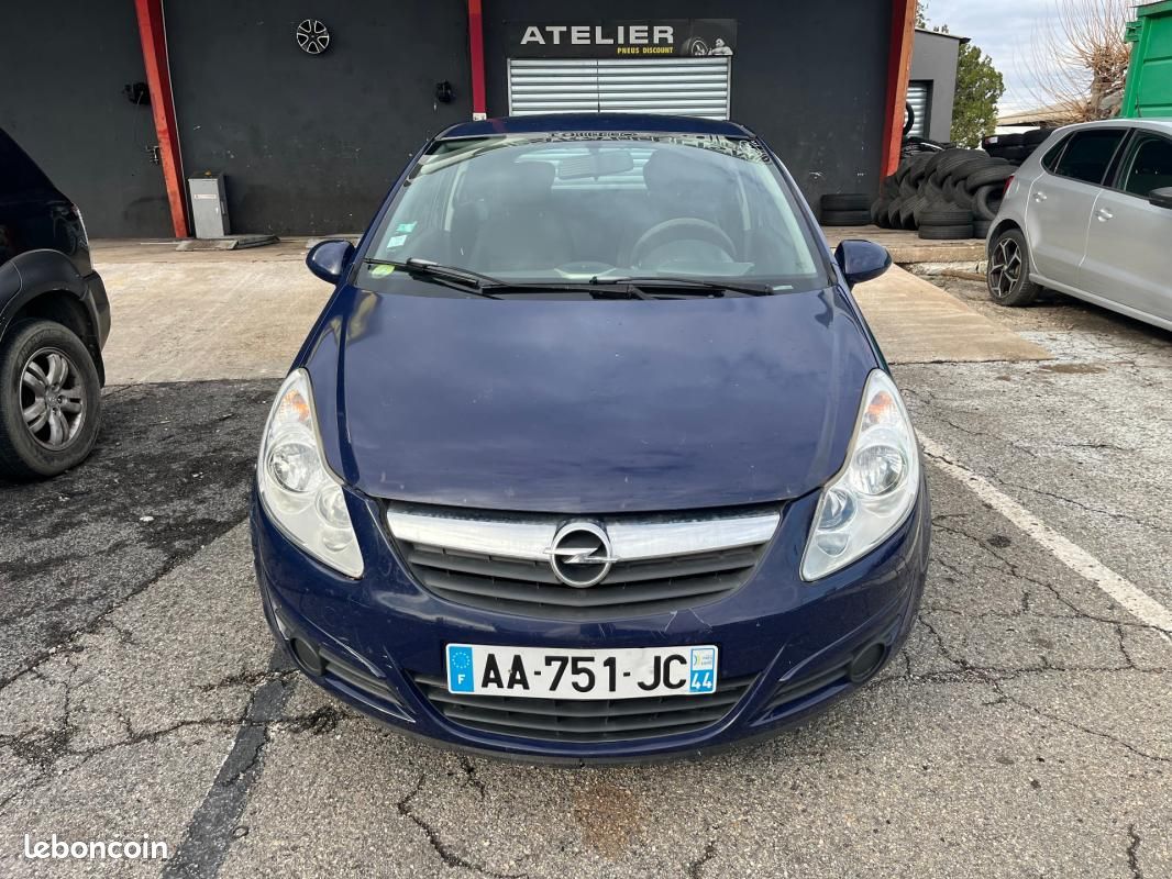 Opel Corsa 1.2 - 80 Twinport Essentia (image 2)
