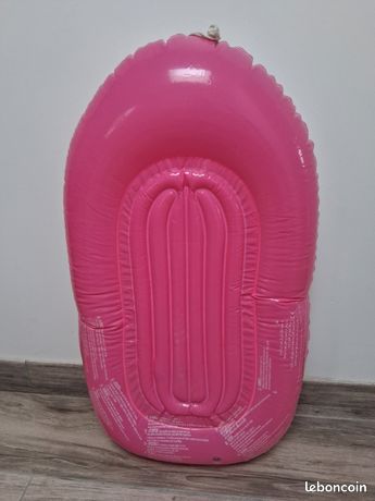 WDK Partner – Bateau Gonflable Hello Kitty – 113 X 79 Cm – Pour Piscine Et Plage – Dès 4 Ans – Sans Piles