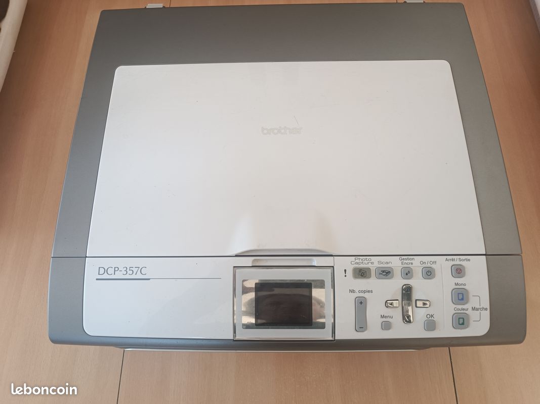 Brother DCP-357C (pour pièces) (image 1)