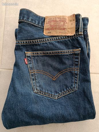 Jeans Levi's 501 Taille 46 - Coupe Droite - Occasion Très Bon état