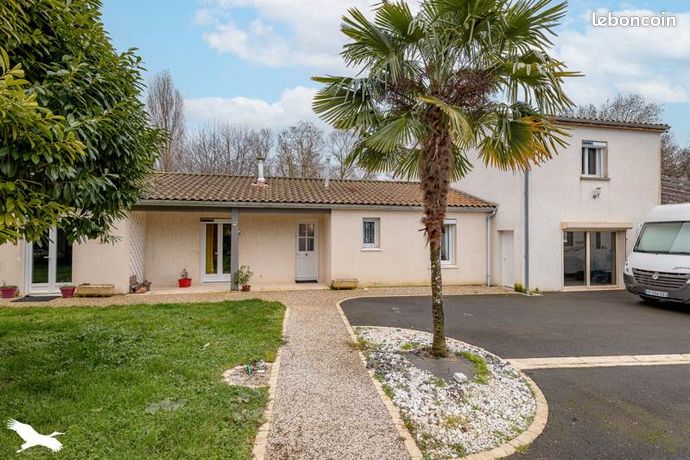 Pavillon 7 pièces 178 m²