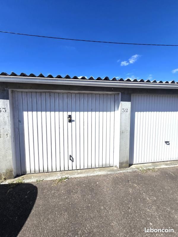 Parking 12 m² · à Limoges · 12 m² · 11 500 €