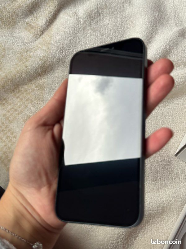 Iphone 12 noir 128 gb (image 14)
