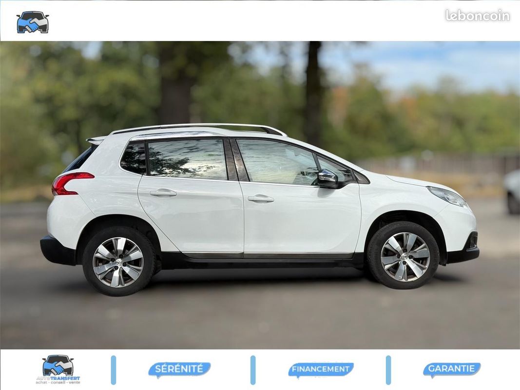 PEUGEOT 2008 1.2i 110CH BV EAT6 Allure (image 5)