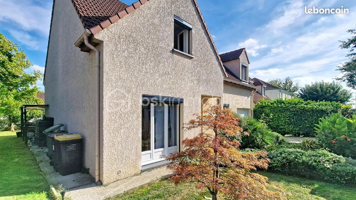 Maison 7 pièces 146 m² · à Claye-Souilly · 146 m² · 463 000 €