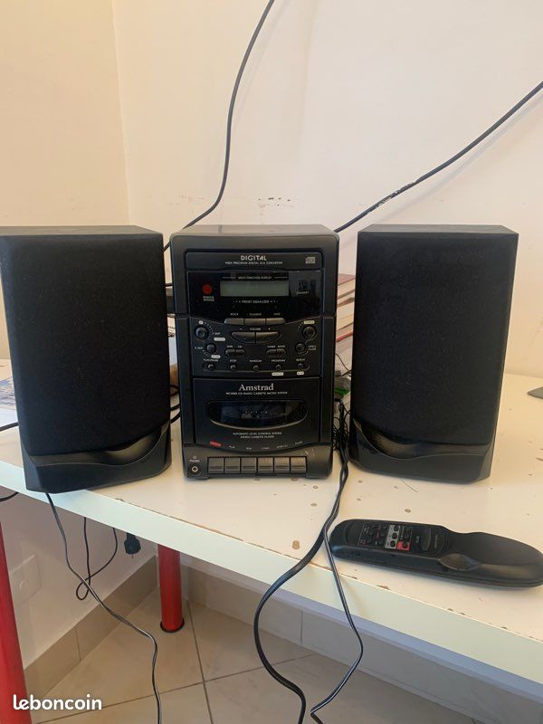 Chaine Hi-Fi Amstrad MC 2000 – Vintage – Testée Et Fonctionnelle