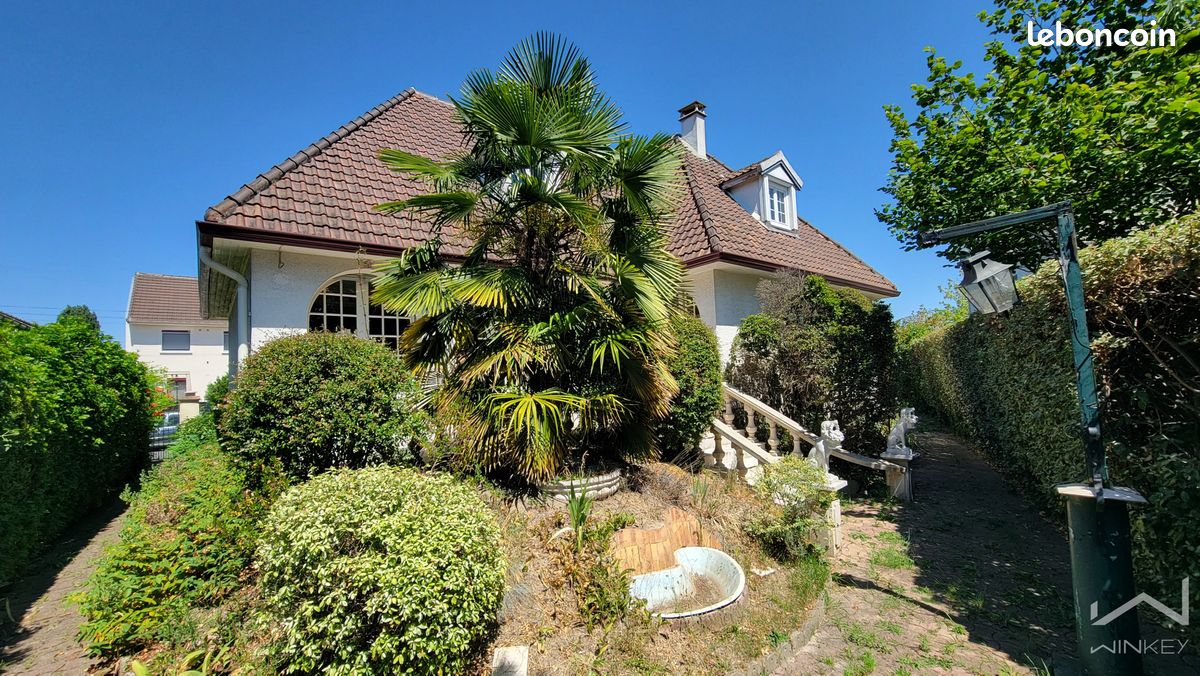 Maison 6 pièces 136 m² · à Coubron · 136 m² · 450 000 €