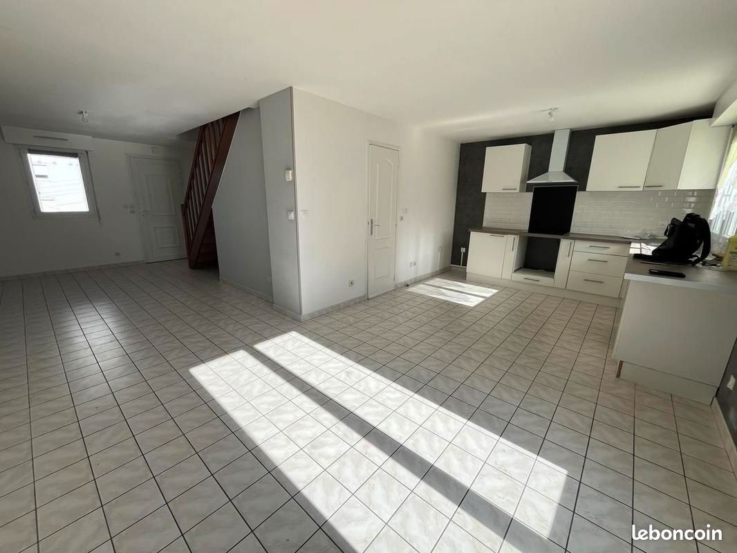 Appartement 4 pièces 63 m² · à Nœux-les-Mines · 63 m² · 750 €/mois
