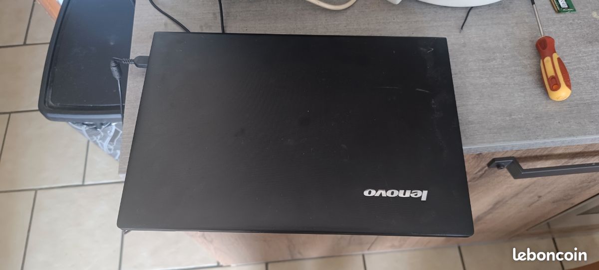 Pc portable LENOVO lire description (image 2)