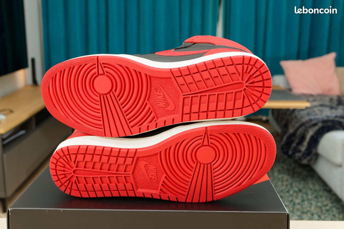 Nike Air Jordan 1 High 85 Bred Noir Rouge Chicago Retro OG (image 4)