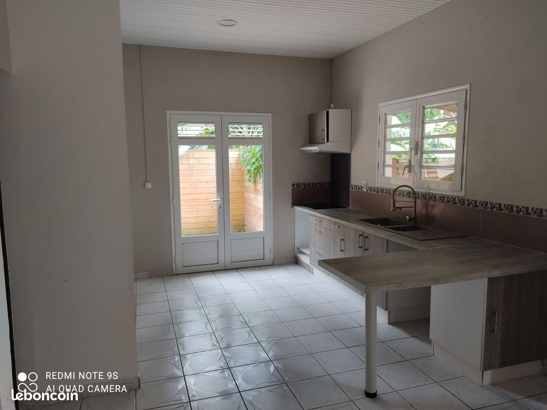 Appartement 3 pièces 63 m² · à Saint-Joseph · 63 m² · 950 €/mois