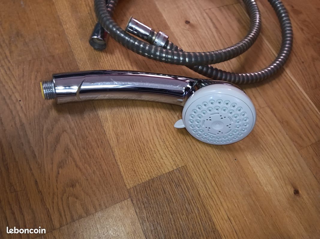 Pommeaux neuf flexible douche (image 2)