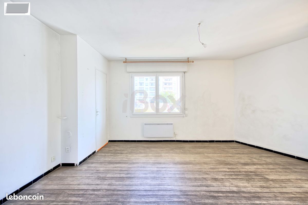 Appartement 3 pièces 59 m² · à Toulon · 59 m² · 115 000 €