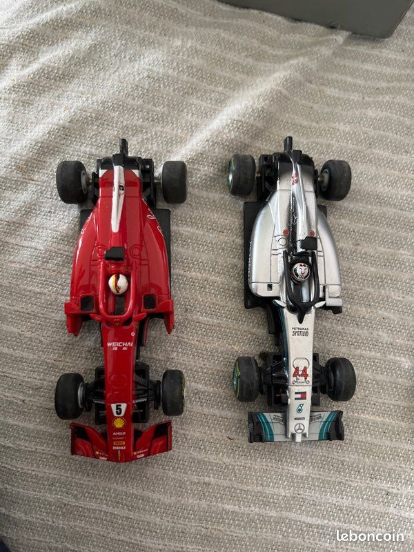 2 voitures F1 Carrera GO circuit (image 4)