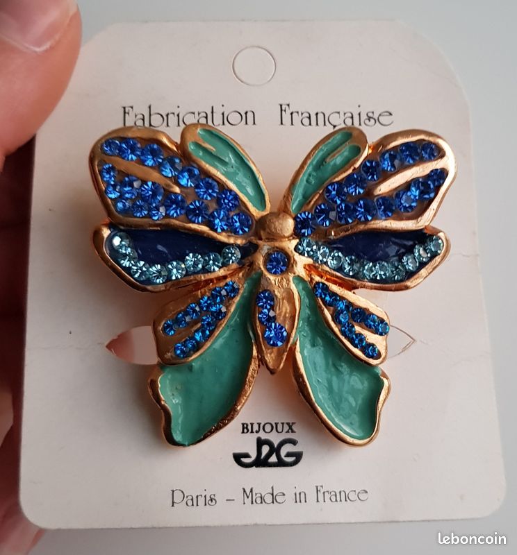 Broche Vintage Jacky De G - En Résine - Occasion