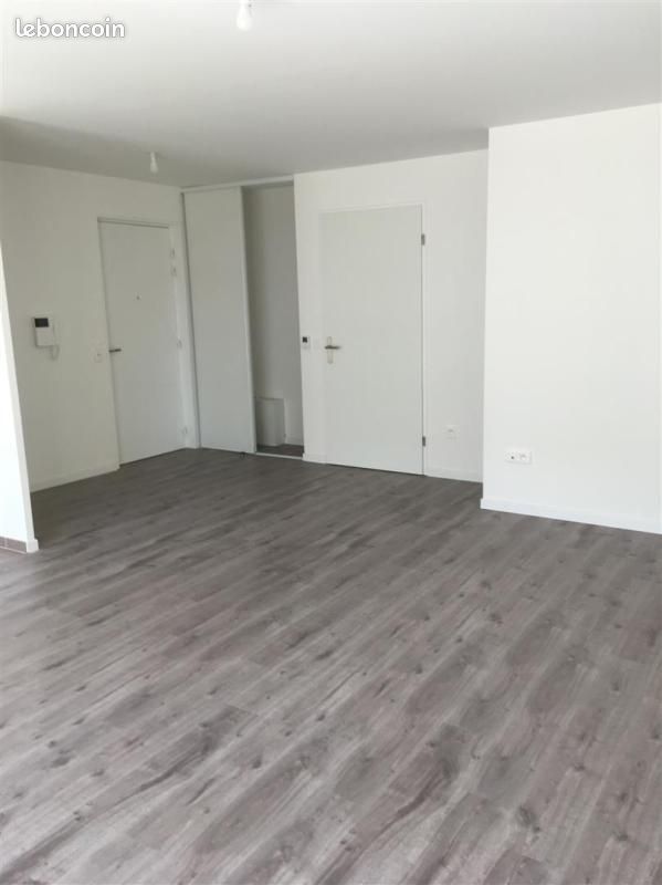 Appartement 3 pièces 67 m² · à Aulnay-sous-Bois · 67 m² · 1 190 €
