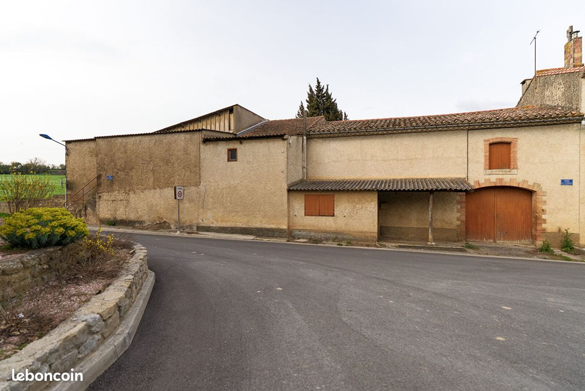 Maison 5 pièces 330 m² · à Carcassonne · 330 m² · 99 000 €