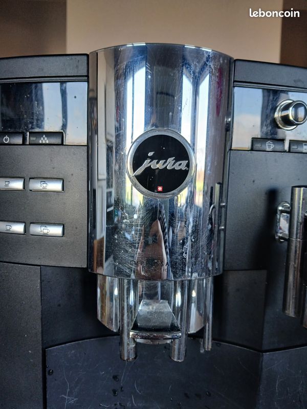 Machine espresso JURA X10 - La Guilde Culinaire