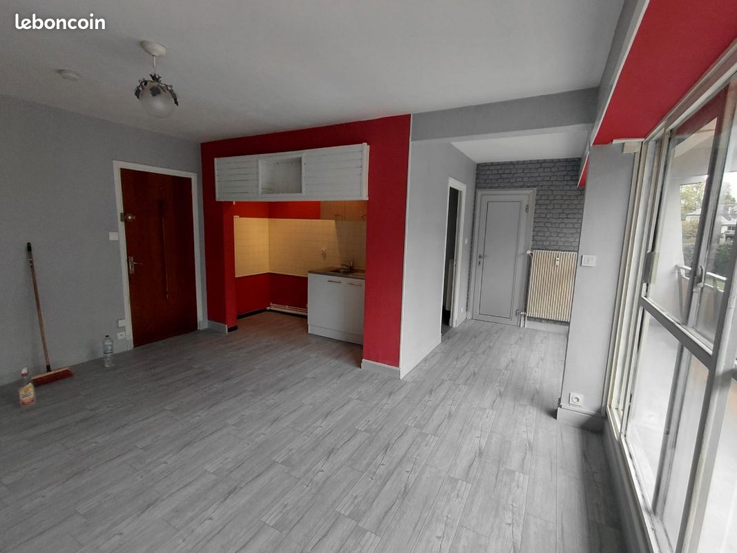 Appartement 1 pièce 28 m² · à Ussel · 28 m² · 39 000 €
