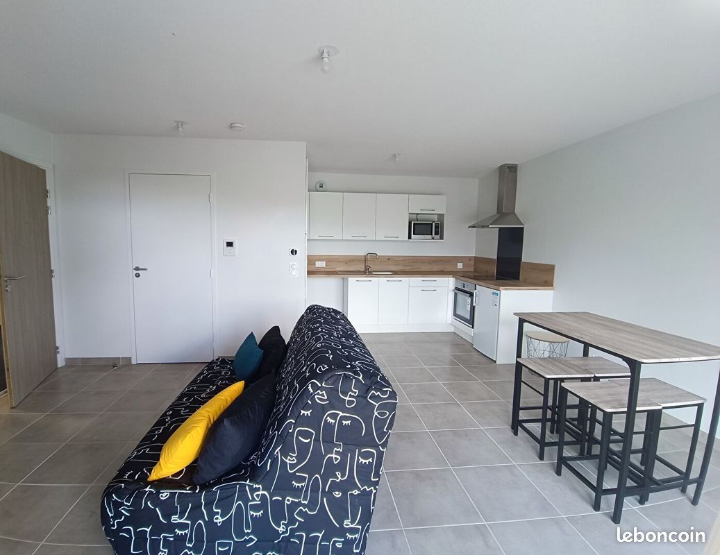 Appartement 1 pièce 31 m² · à Baraqueville · 31 m² · 390 €/mois
