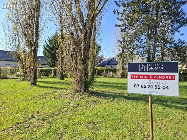 Terrain 329 m² Murs Erigne
