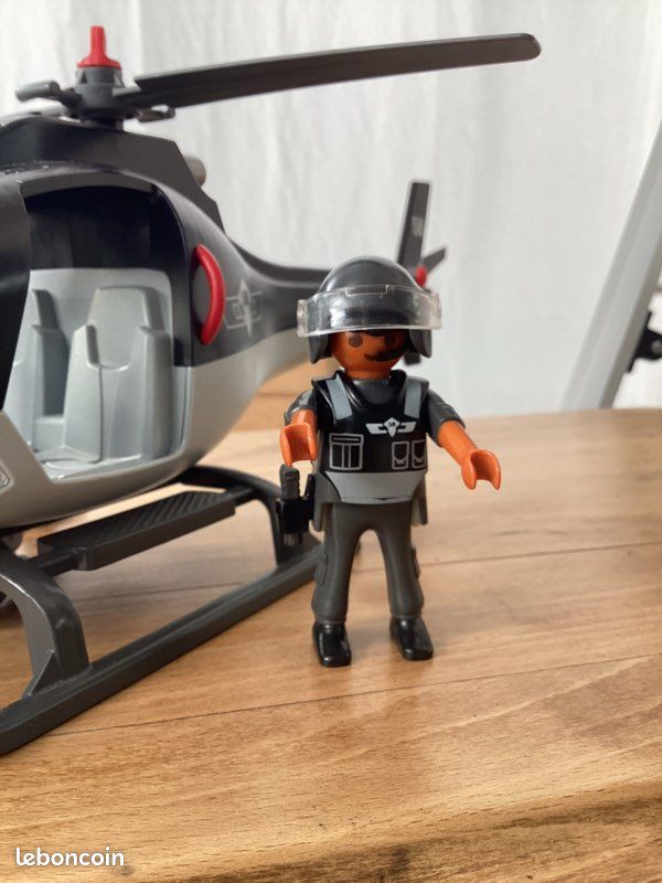 Hélicoptère de police 👮🏻♂️ Playmobil (image 2)