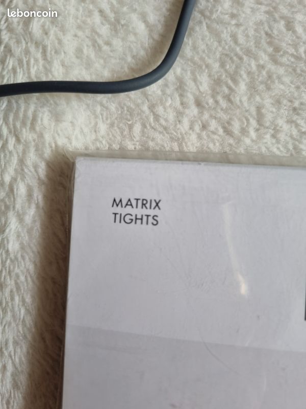 Collant Wolford modèle Matrix couleur black/matrix taille XS neuf (image 2)