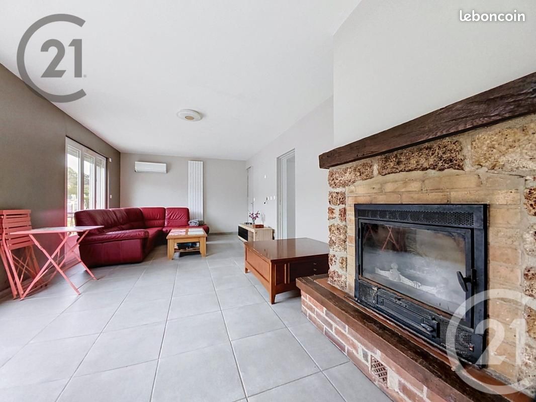 Maison 7 pièces 146 m² · à Montmirail · 146 m² · 285 000 €