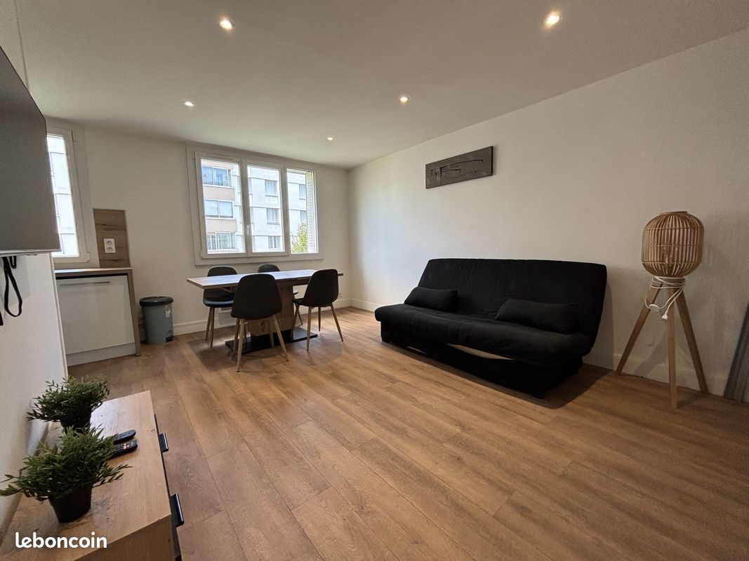 Appartement 2 pièces 45 m² · à Grenoble · 45 m² · 128 000 €